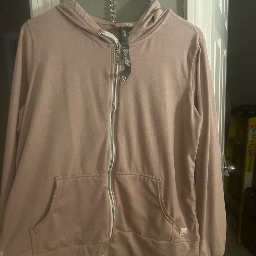 Vuori Halo Performance Hoodie